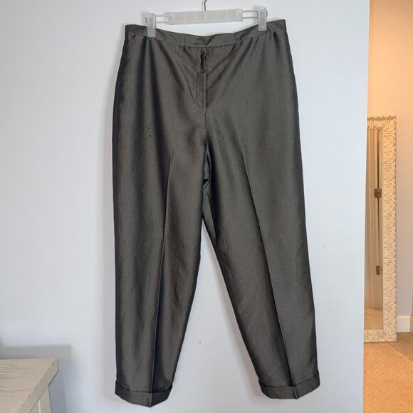 Larry Levine Womens 2 Piece Suit Short Sleeve Pants Size 14 Gray Shoulder Pads - Picture 8 of 14